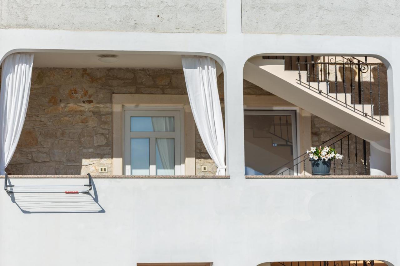 App Roko 2 Lägenhet Poreč Exteriör bild
