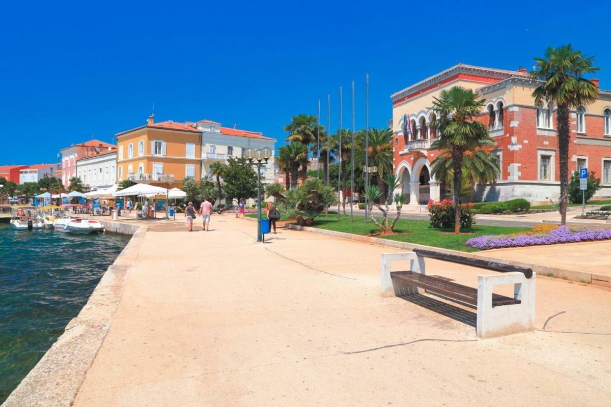 App Roko 2 Lägenhet Poreč Exteriör bild
